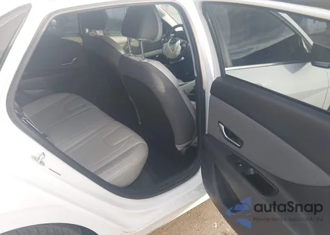 2021 Hyundai Elantra Limited z USA, uszkodzony, nr VIN 5NPLP4AG5MH040935